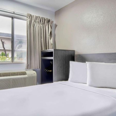 Motel 6-Austin, Tx - North Luaran gambar
