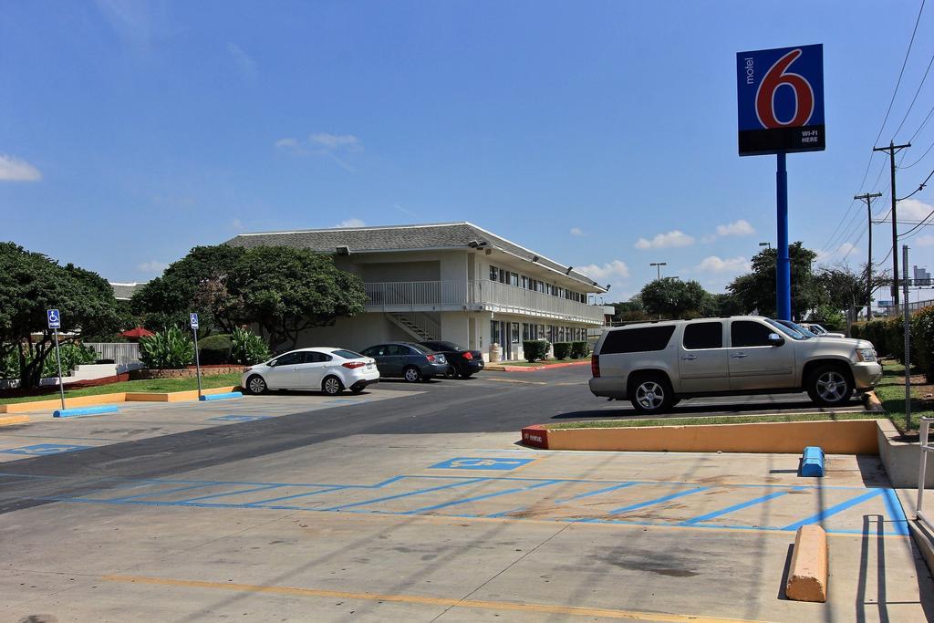 Motel 6-Austin, Tx - North Luaran gambar