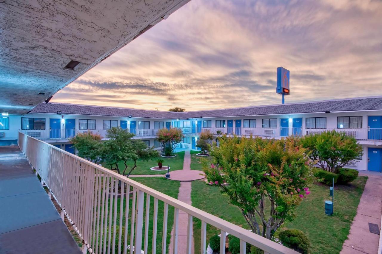 Motel 6-Austin, Tx - North Luaran gambar